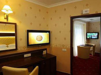 Delice 4* Lviv
